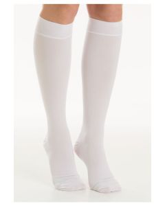Buy Anti-embolic Relaxsan knee-highs, compression class 1 (18-23 mmHg), color: white, size S | Online Pharmacy | https://buy-pharm.com